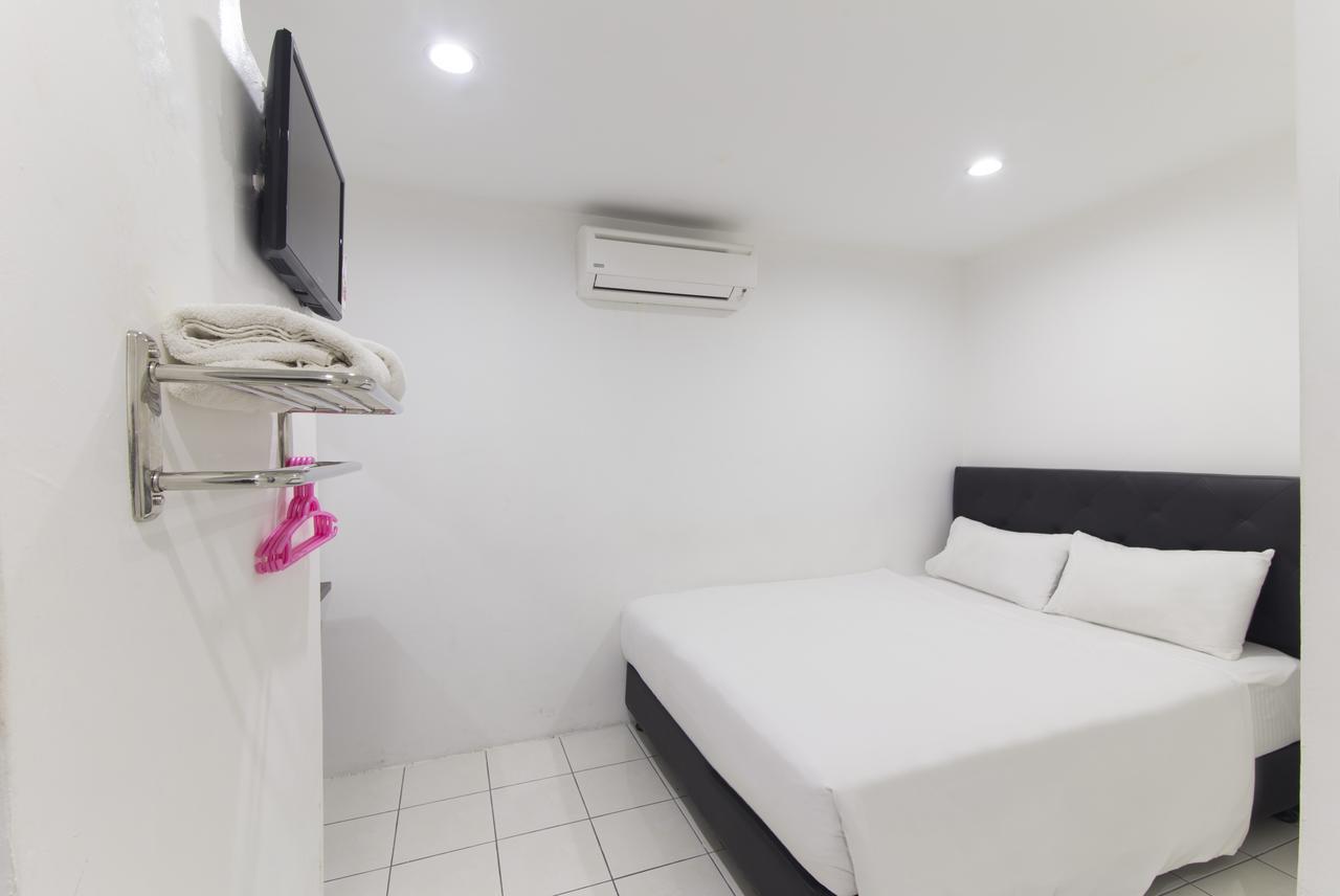 ג'ורג' טאון Charlies Boutique Hotel מראה חיצוני תמונה