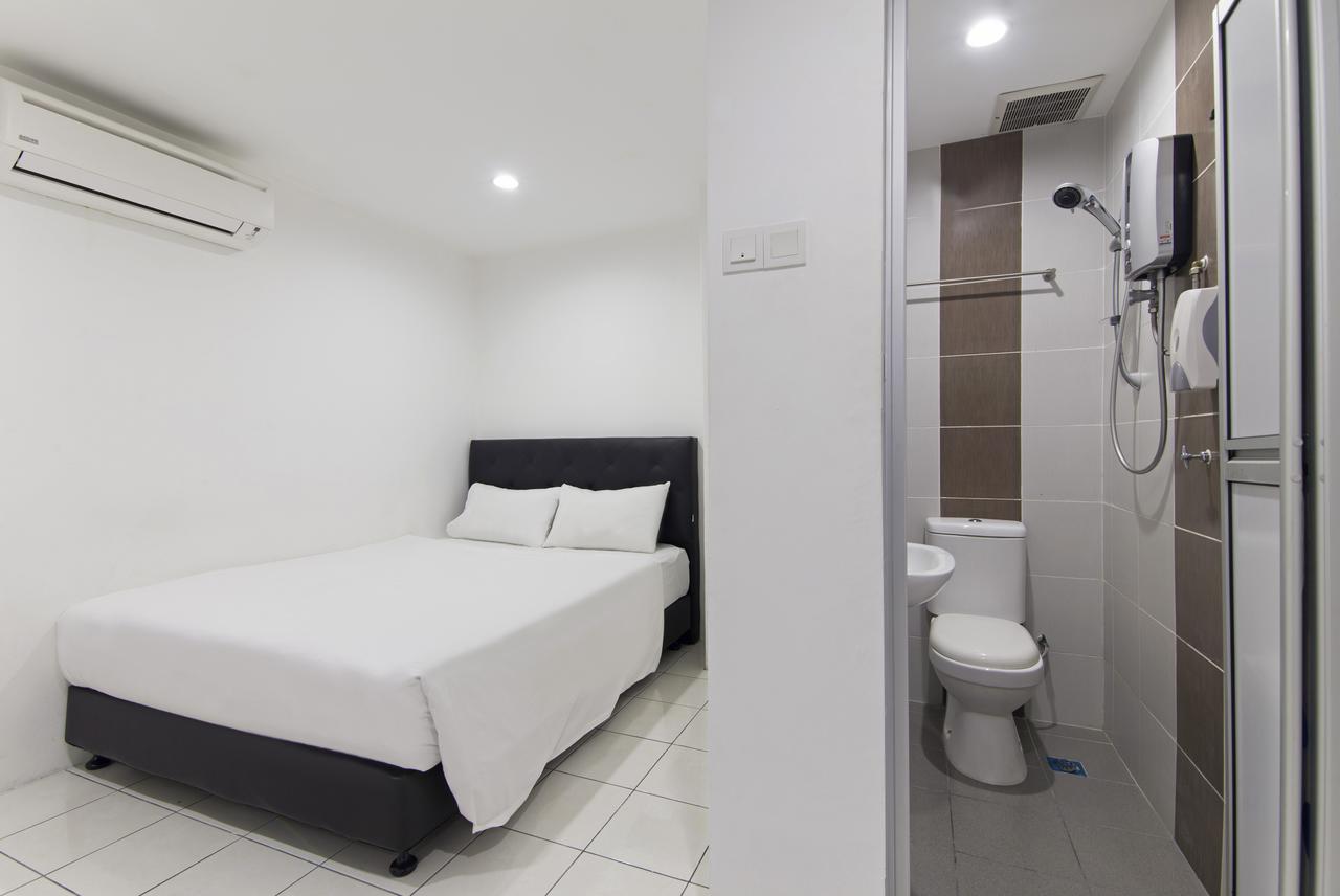 ג'ורג' טאון Charlies Boutique Hotel מראה חיצוני תמונה